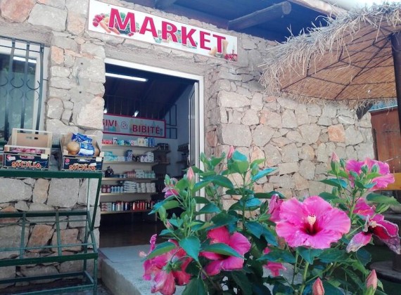 Market
