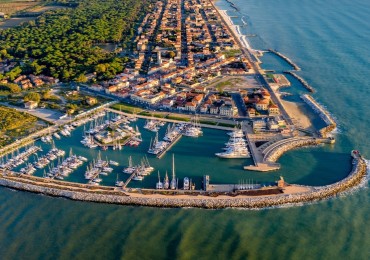 hotel a calambrone, villaggi tirrenia mare,  hotel mare pisa, livorno mare hotel, hotel sul mare livorno, mare di pisa, hotel livorno sul mare, hotel a livorno sul mare, livorno mare, pisa mare, hotel tirrenia sul mare, hotel calambrone, resort calambrone, dirottadanoi, hotel sul mare calambrone, hotel calambrone toscana